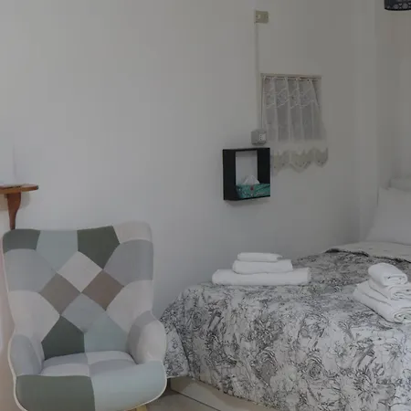 Golden Saint Nicholas Бари